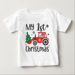 Min första julklapp, Santa Tractor Farm T Shirt<br><div class="desc">Min första julklapp,  jultomten,  farmen Jul Flicka Pojke Baby T-Shirts,  visar texten "Min första jul" i modern manustypografi som accentueras av tomten som kör en traktor. Perfektens julklapp till flicka eller pojke. Skapat av Evco Studio www.zazzle.com/store/evcostudio</div>
