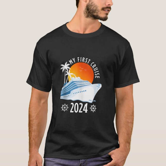 Min första kryssning 2024 Vacation Matching Family T Shirt (Framsida)
