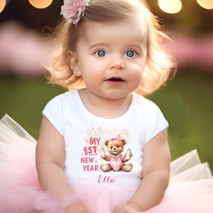 Min första nyårskjorta Namn Rosa Bear Baby T-shirt