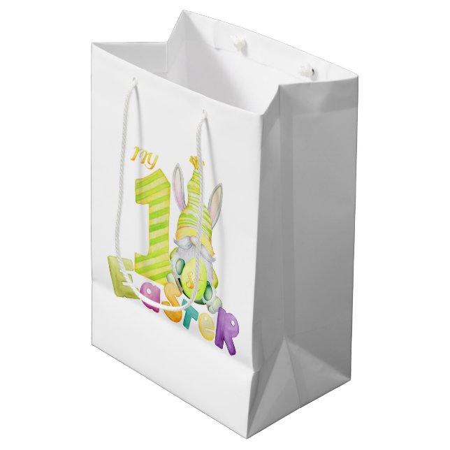 Min första Påsk, Påsk Gnome Medium Gift-bag (Framsidan Vinklad)