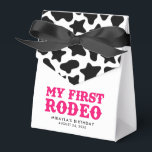 Min första Rodeo Rosa Cowgirl Birthday Presentaskar<br><div class="desc">En roligt cowgirl-design med shock rosa</div>