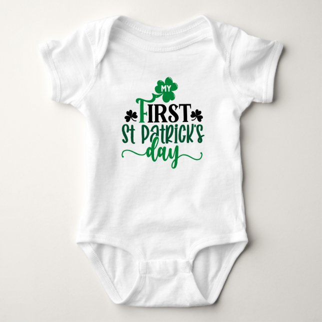 Min första St patrick's day T Shirt (Framsida)