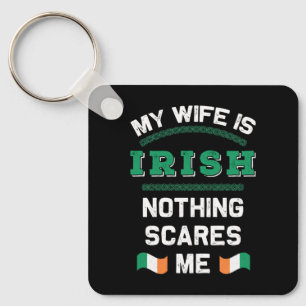 Min fru är Irish Eire Republic Ireland Roots Flagg Nyckelring