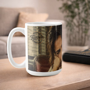 Min fru är mitt favoritproblem Anpassad bild och t Kaffemugg