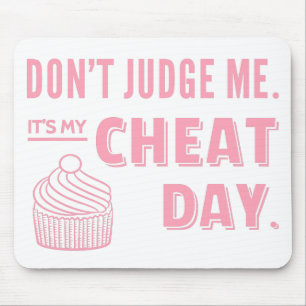 Min fuskdag Pink Cupcake Diet Humor Musmatta
