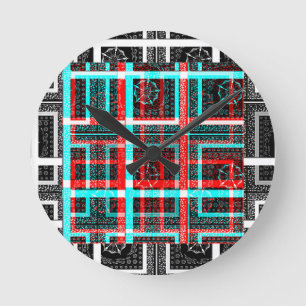 Min fyrkantsmaze-design rund klocka