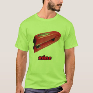 Min grundläggande T-tröja för häftapparat Tee Shirt