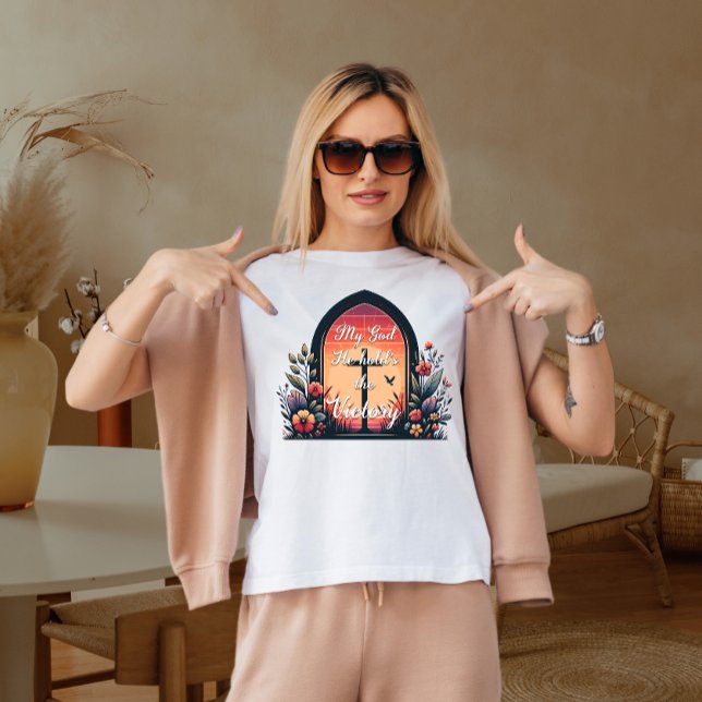 Min gud han håller segern  t shirt (Skapare uppladdad)