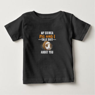 Min Guinea Gris och jag pratar om dig som husägare T Shirt