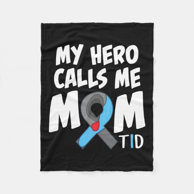 Min Hero kallar mig Mamma T1d diabetes typ 1 Fleecefilt (Framsidan)