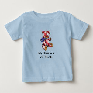 Min hjälte är en VETERAN BABY T-Shirt