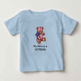 Min hjälte är en VETERAN BABY T-Shirt