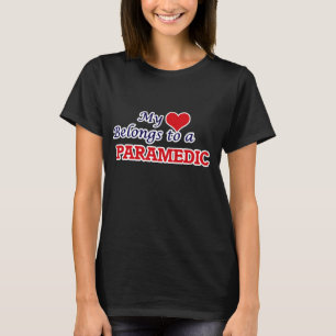 Min hjärta hör hemma till en sjukvårdare tee shirt
