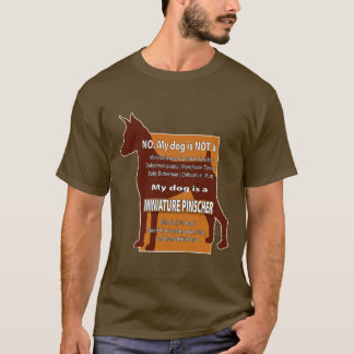 Min hund är INTE en mini- Dobie! T-shirt