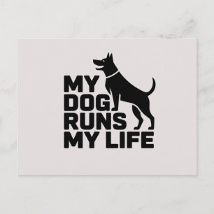 Min hund styr mitt liv Minimal hundcitat konst Vykort