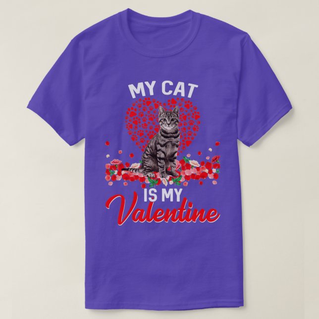 Min katt är min hjärtans kattunge. t shirt (Design framsida)