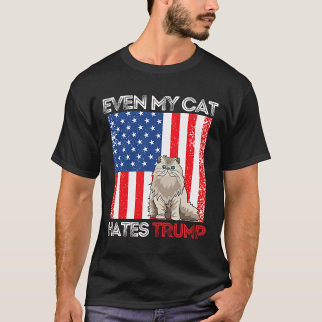 Min katt gör att jag trumpar mot trumpamerikanska  t shirt (Framsida)