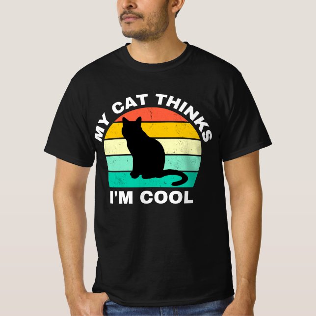 Min katt tror att jag är Coola T-Shirt (Framsida)