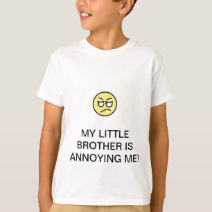 MIN LITE BRODER SOM FÖRARGAR MIG T-SHIRT