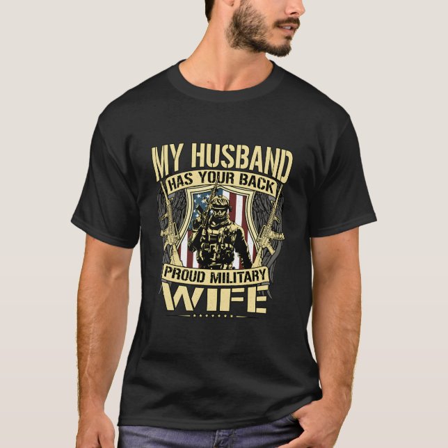 Min Make har ryggen - stolt militärfru Arm T Shirt (Framsida)
