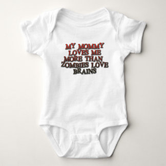 Min mamma älskar mig mer än zombieskärlekhjärnor tee shirt