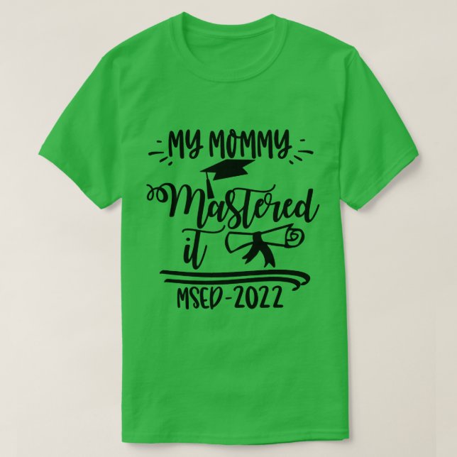 Min Mamma förhärligade det 2022 års huvudstad Stud T Shirt (Design framsida)