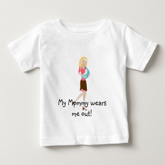 Min mamma ha på sig mig ut! tee (Framsida)