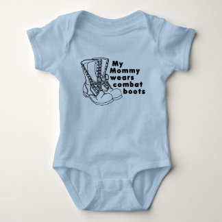 Min mamma ha på sig stridkängor t shirt