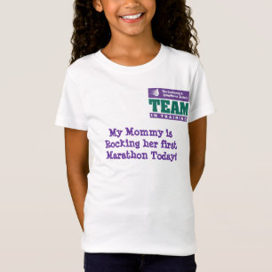 Min mamma vaggar henne den första maratonen t shirt