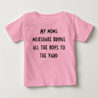 Min mammor-mjölkskaka för alla pojkar till varvet tee