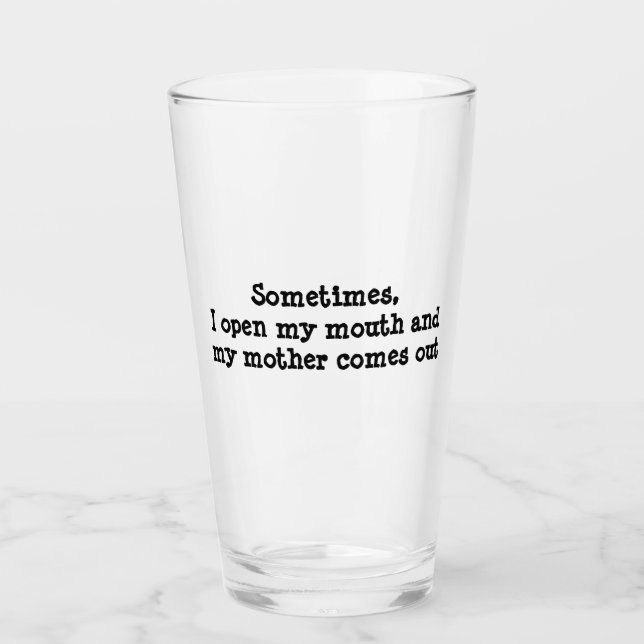 Min mor kommer ut ur glaset glaskopp (Framsida)