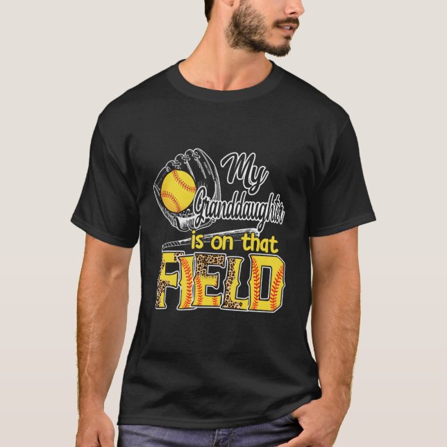 Min mordotter är på Fält Softball Leopard T Shirt (Framsida)