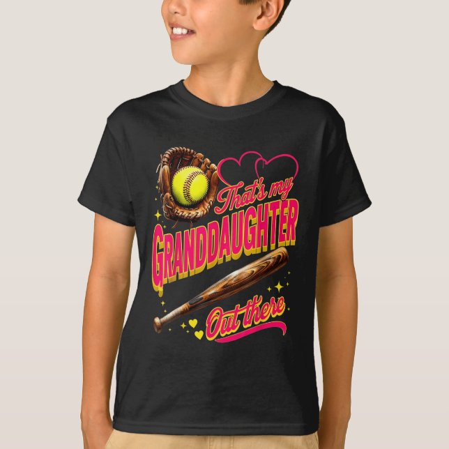 Min mordotter där ute, Softball Grandma T Shirt (Framsida)