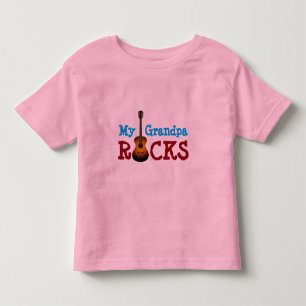 "Min morfarstenar!", med gitarren Tee Shirt