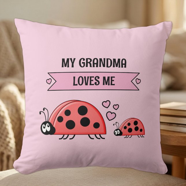 Min mormor älskar mig nyckelpigor rosa baby kudde (Skapare uppladdad)