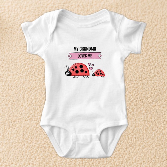 Min mormor älskar mig nyckelpigor rosa t shirt (Skapare uppladdad)
