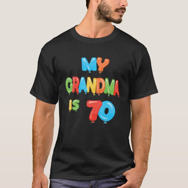 Min mormor är 70 år gammal Granny 70:e födelsedage T Shirt (Framsida)