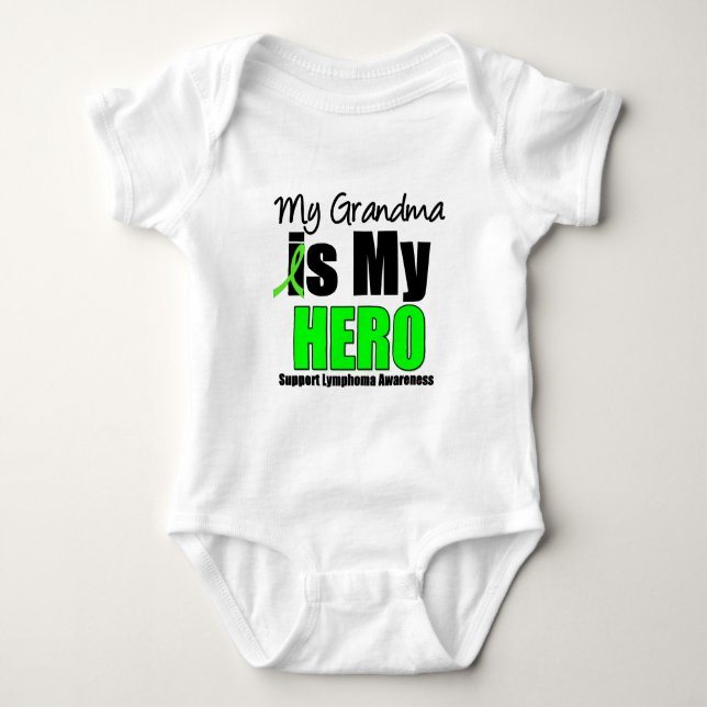 Min mormor är min hjälte tee shirt (Framsida)