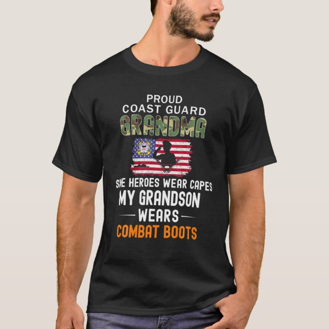 Min morson Wears Combat Boots-Proud Kusten Guard G T Shirt (Framsida)