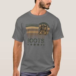 Min morson Wears Combat Boots Proud Military Retr T Shirt