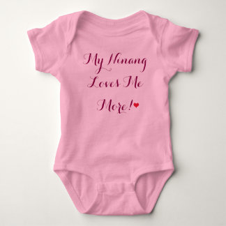 Min Ninang älskar mig mer! T Shirt
