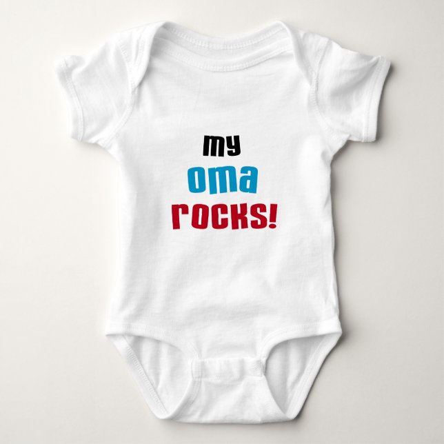 Min Oma vaggar T-tröja och gåvor Tee Shirt (Framsida)