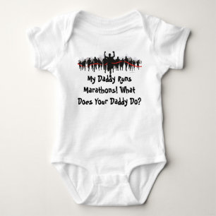 Min pappa kör maratoner. Vad gör din pappa? T-shirt