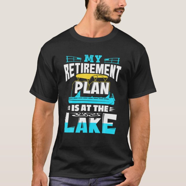 Min plan för Pension ligger vid sjötoppen i Sjö T Shirt (Framsida)