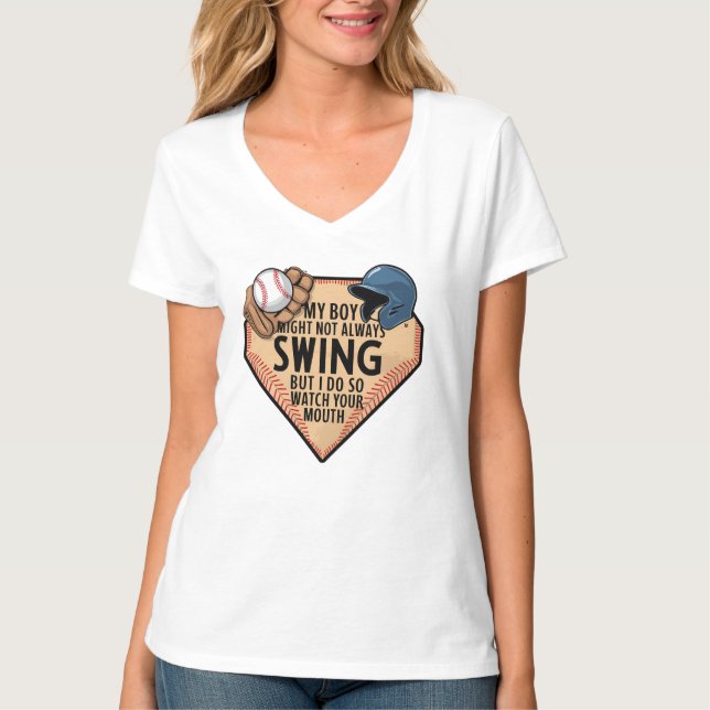 Min pojke kanske inte alltid sjunger, men det gör  t shirt (Framsida)