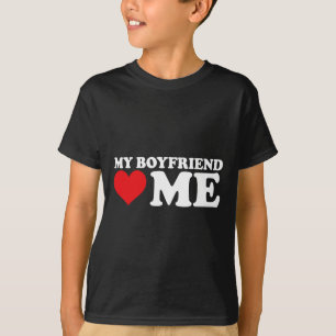 Min Pojkvän Älskar Mig Jag Hjärtat Min Pojkvän Bf T Shirt