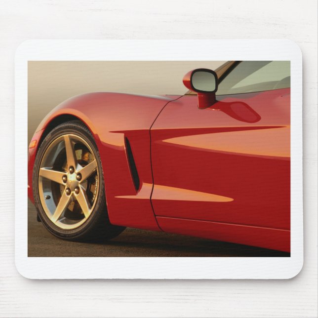 Min röda korvette musmatta (Framsidan)