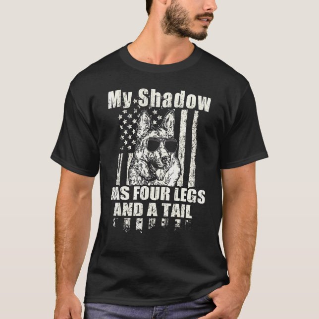 Min Shadow German Shepherd Proud American Flagga T Shirt (Framsida)