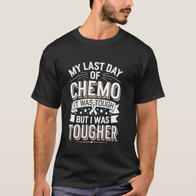 Min sista dag för kemoterapi fjärilsband designs t shirt (Framsida)