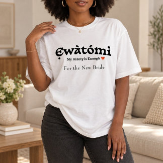 Min Skönhet Är Nog T-Shirt — Present till Henne